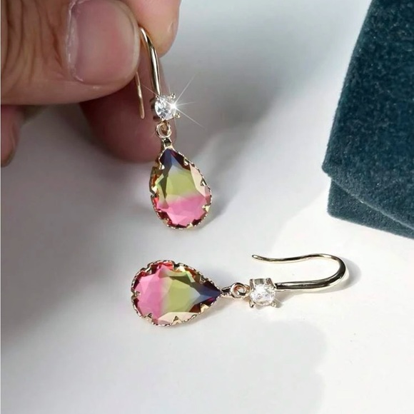 New Multicolor Faux Topaz  Rhinestone  drop earrings - Picture 3 of 5
